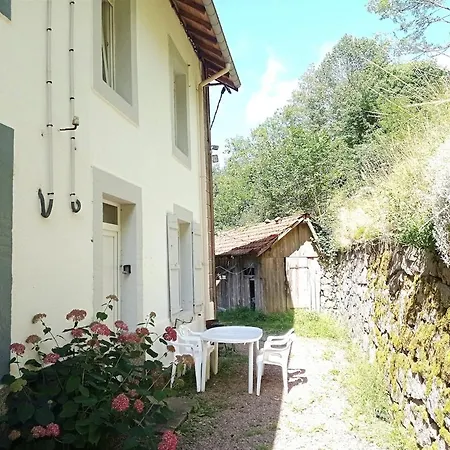 La Filature بيت للعطل